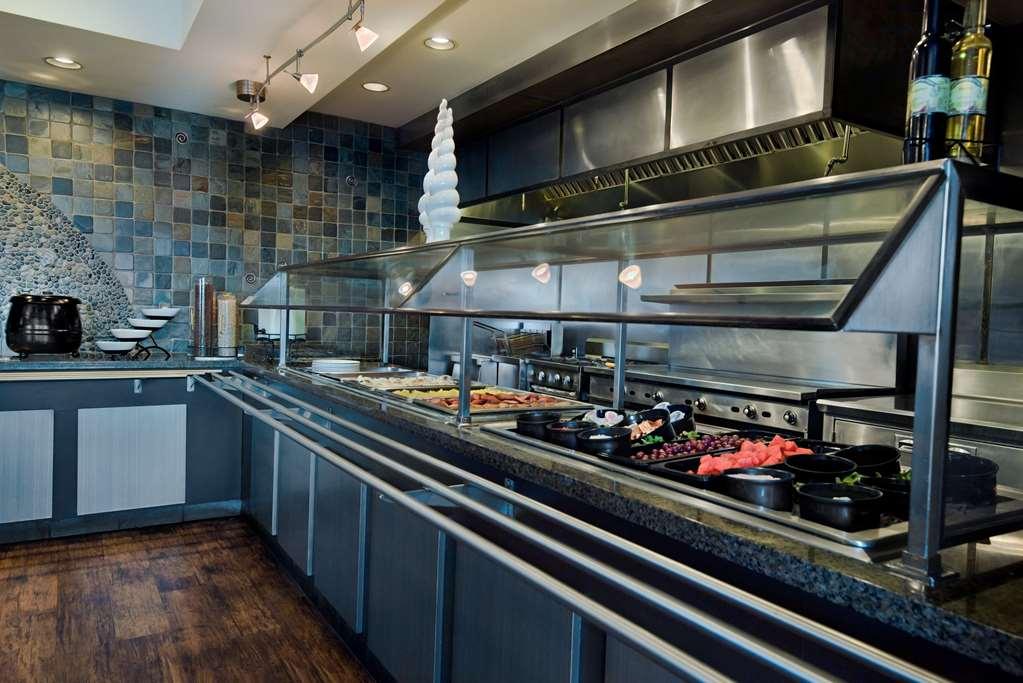 Oxford Suites Silverdale Amenities foto