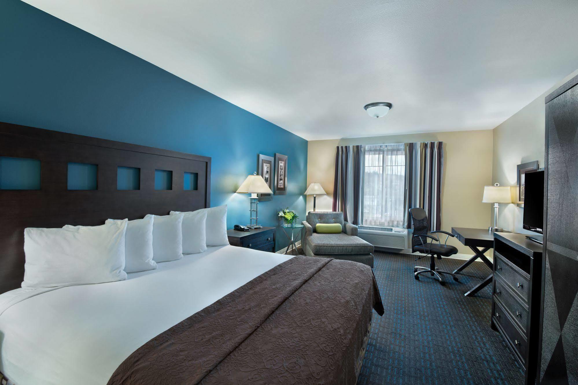 Oxford Suites Silverdale Esterno foto