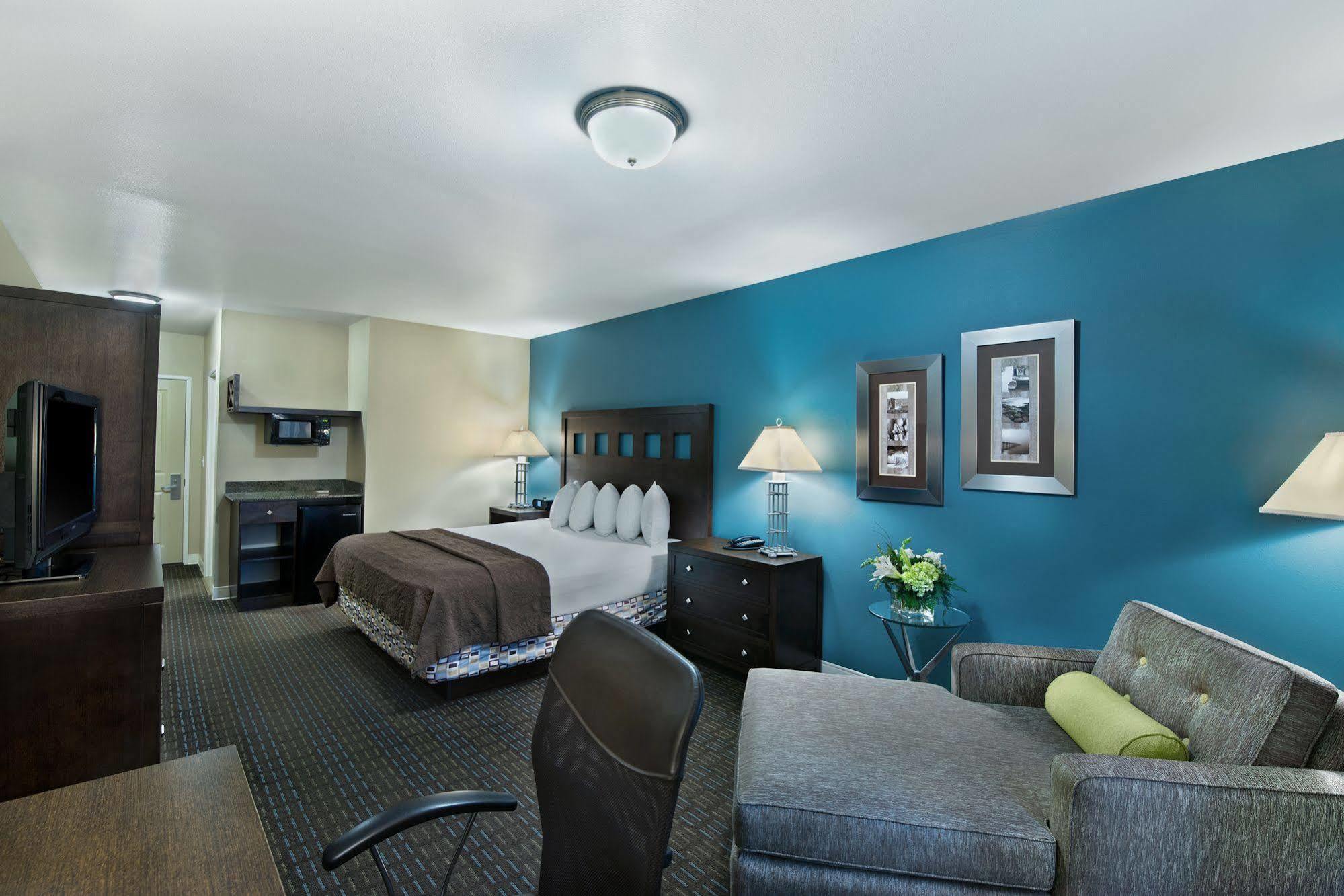Oxford Suites Silverdale Esterno foto