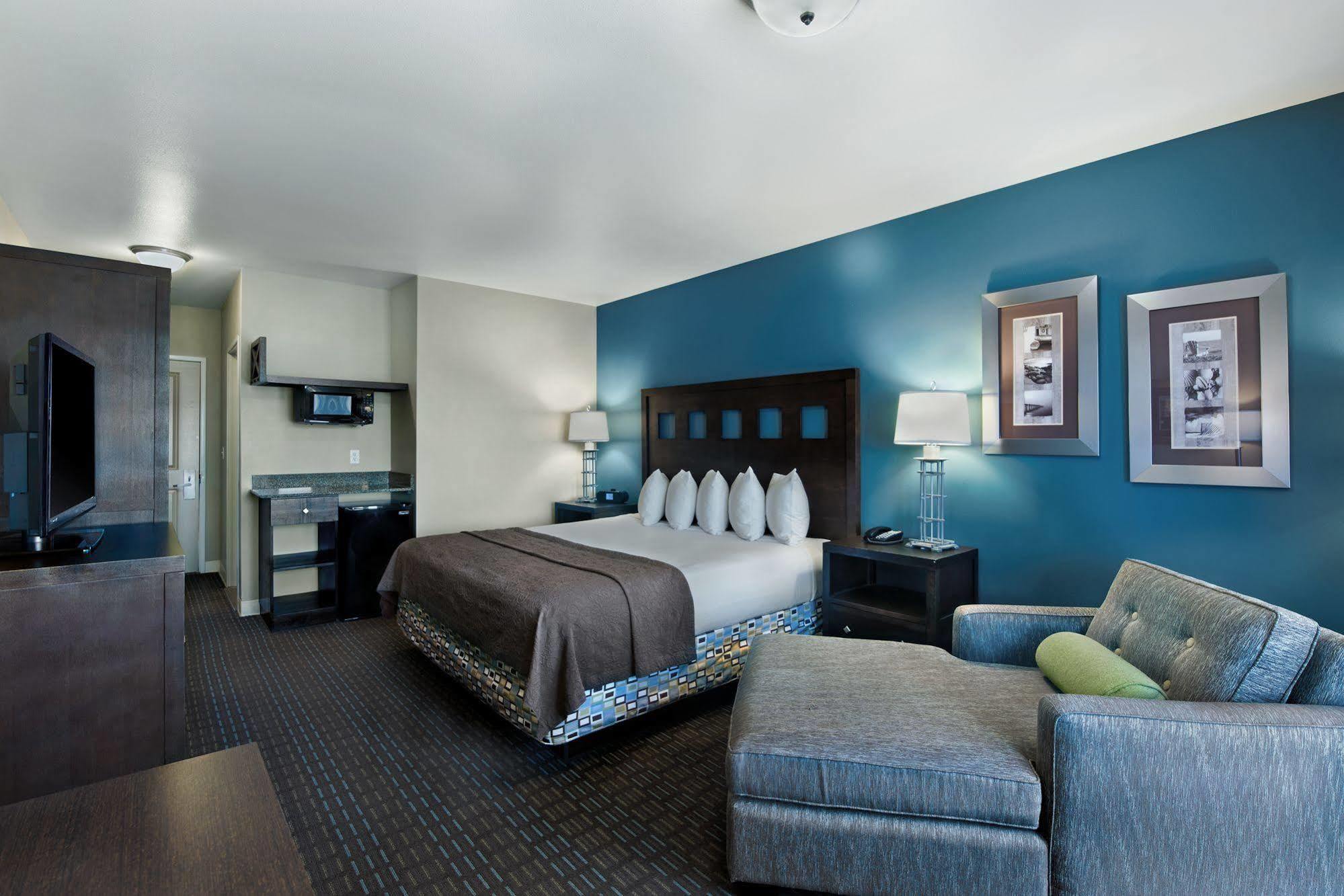 Oxford Suites Silverdale Esterno foto