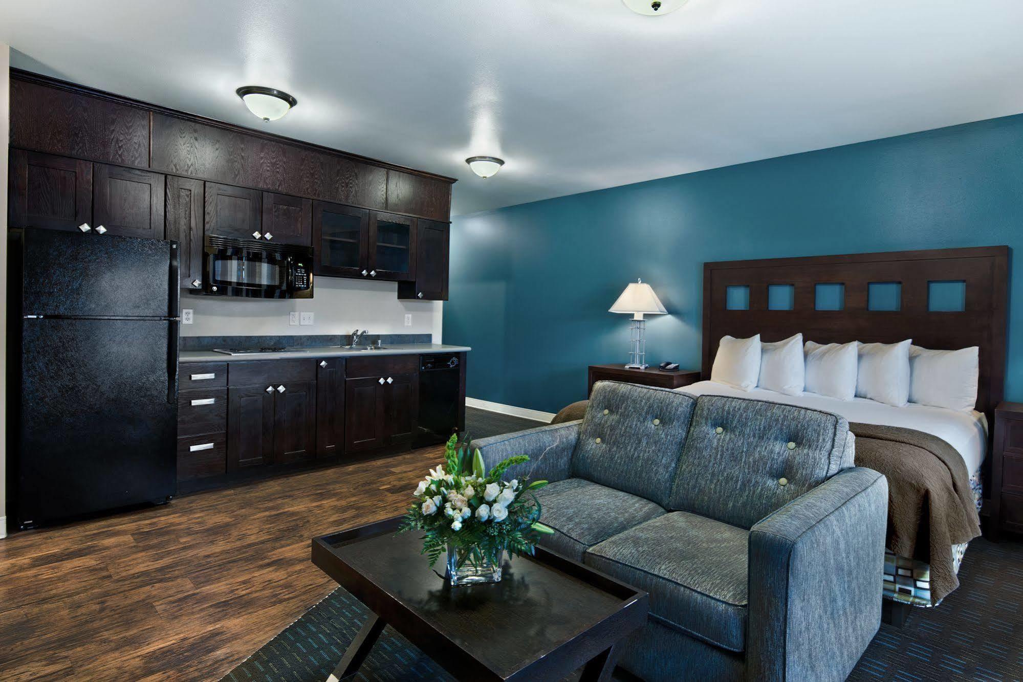 Oxford Suites Silverdale Esterno foto
